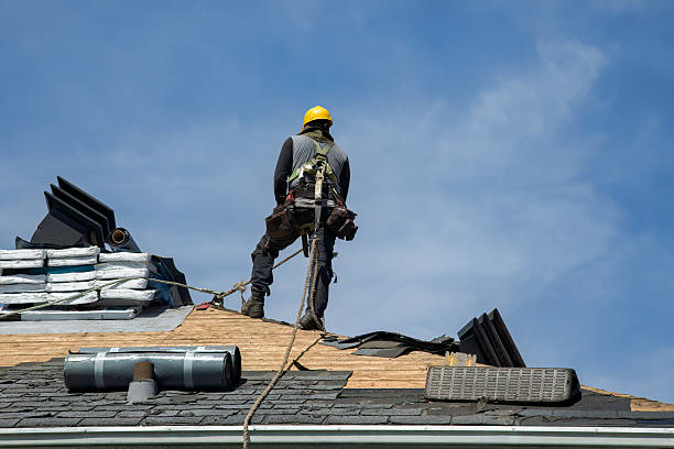 Professional Gutter Installation technician working in Creston, NC